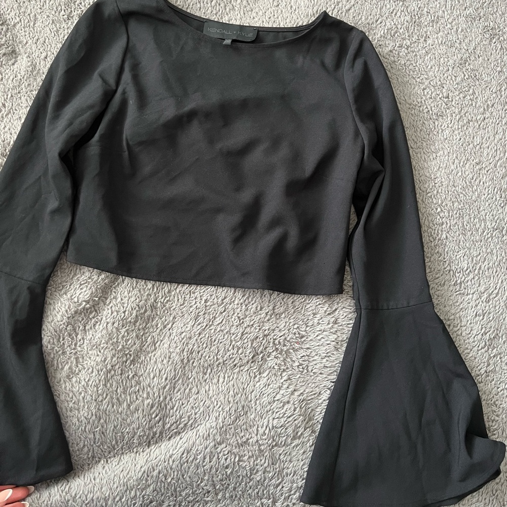 kendall and kylie black flare long sleeve